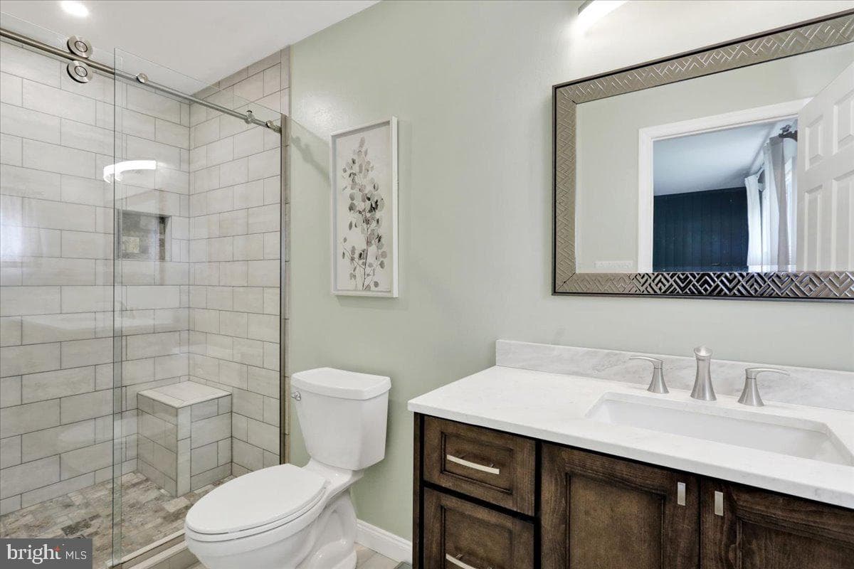 4418 Del Mar Drive photo 16