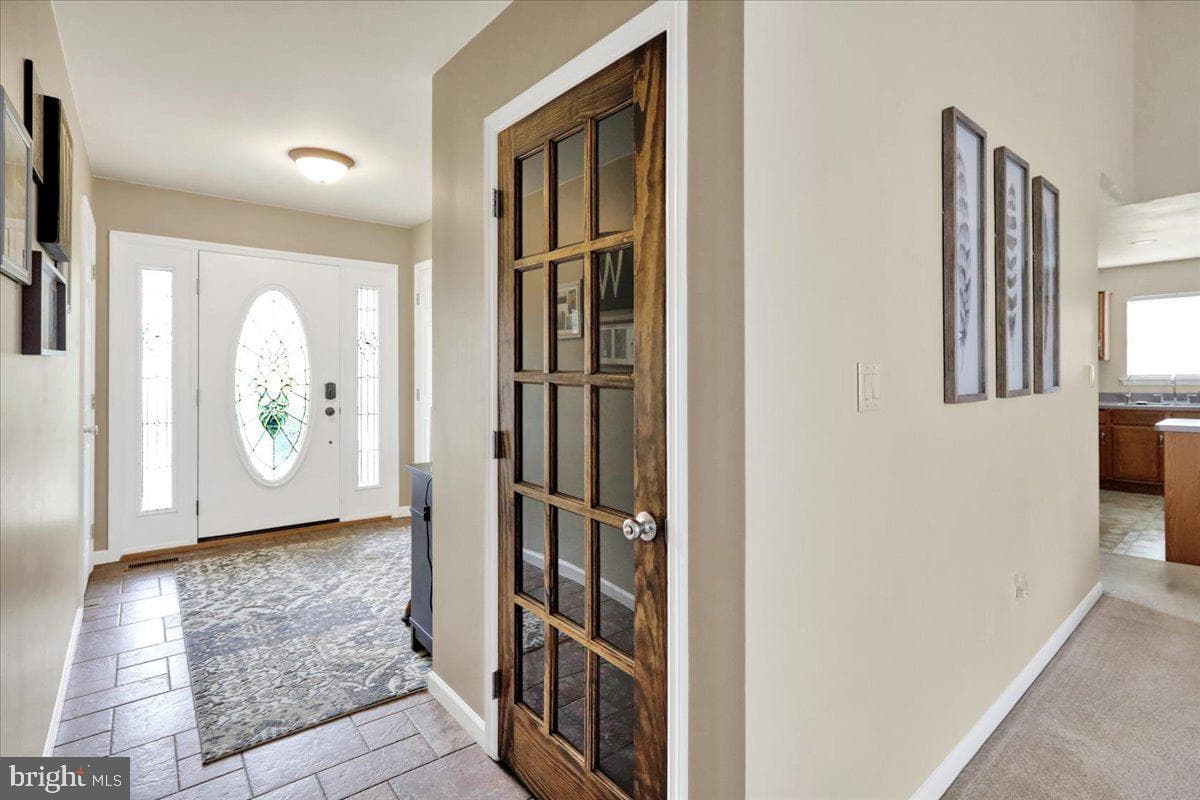 4418 Del Mar Drive photo 5