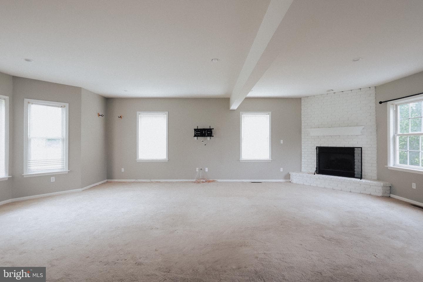 37 Sycamore Drive photo 12