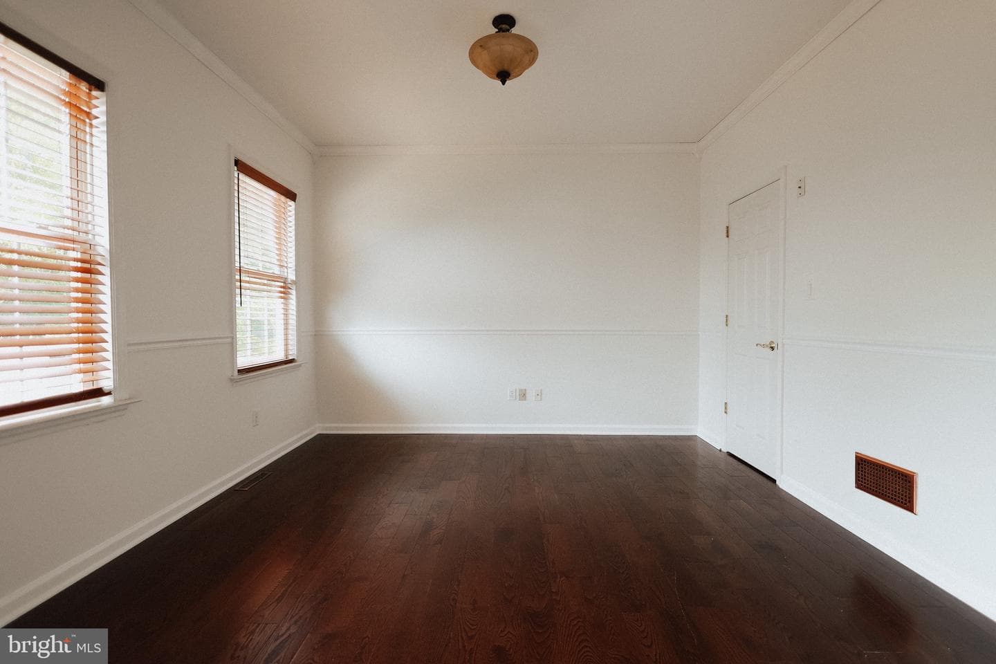 37 Sycamore Drive photo 16