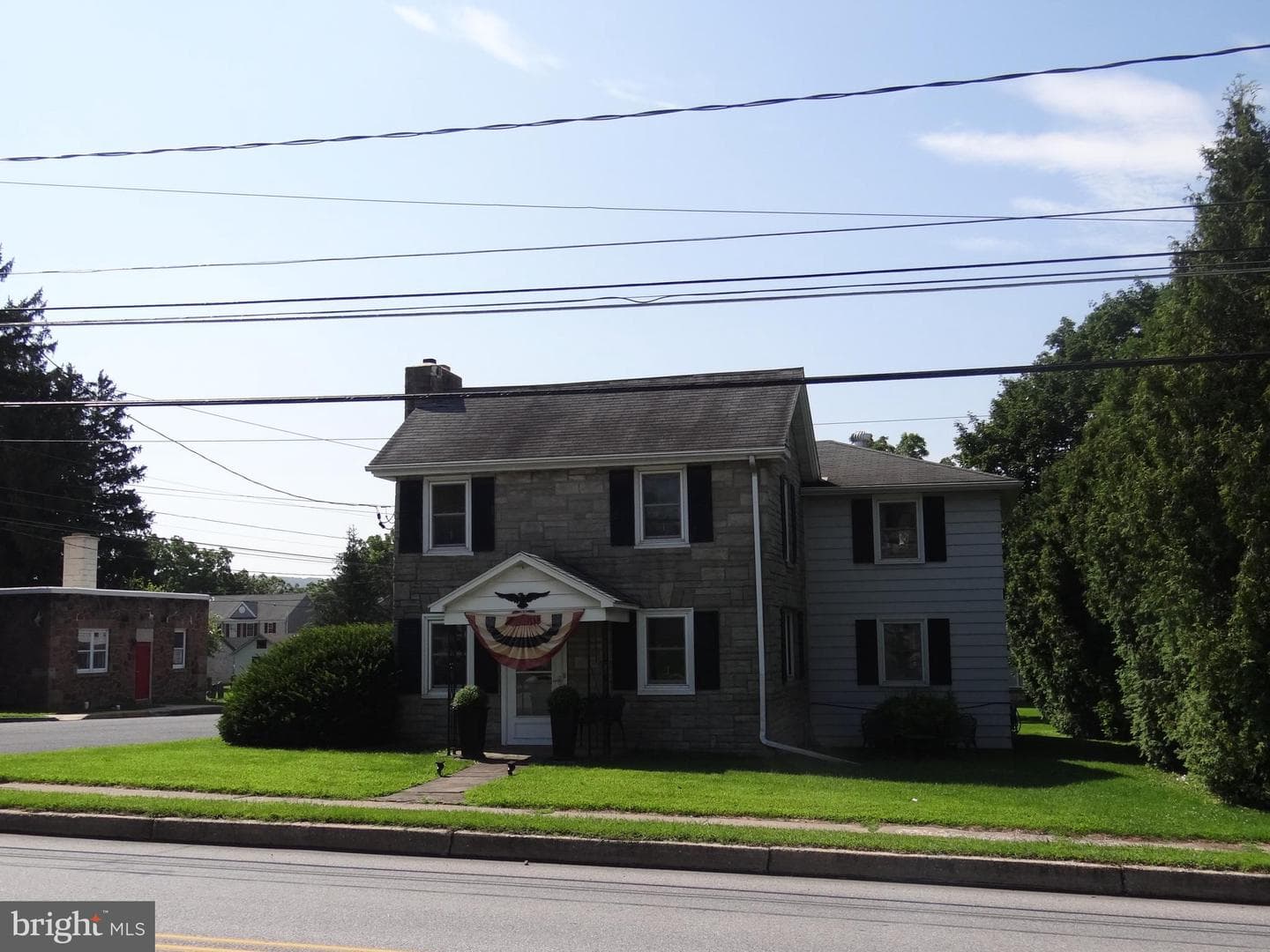 2966 Main Street photo 3