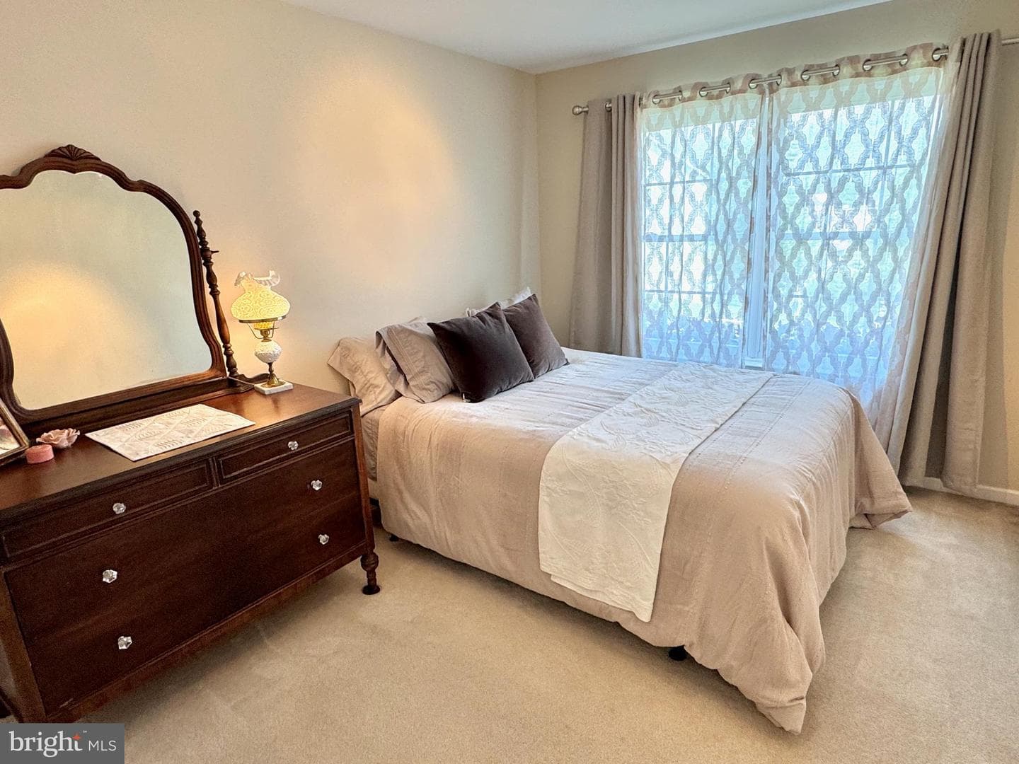16 Seltzer Avenue photo 29