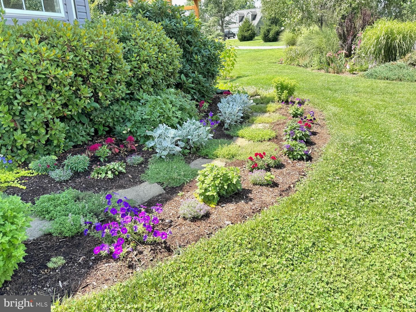 16 Seltzer Avenue photo 41