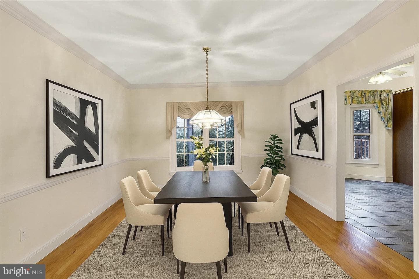 61 Grandview photo 12