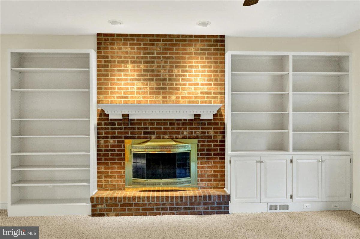 61 Grandview photo 24