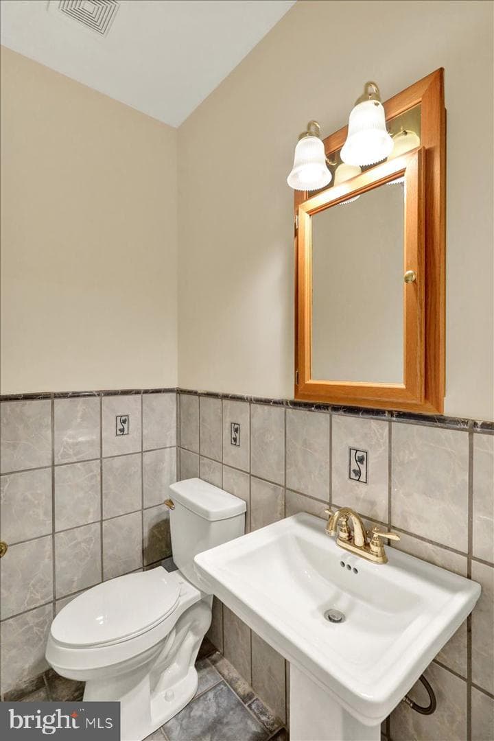 61 Grandview photo 27