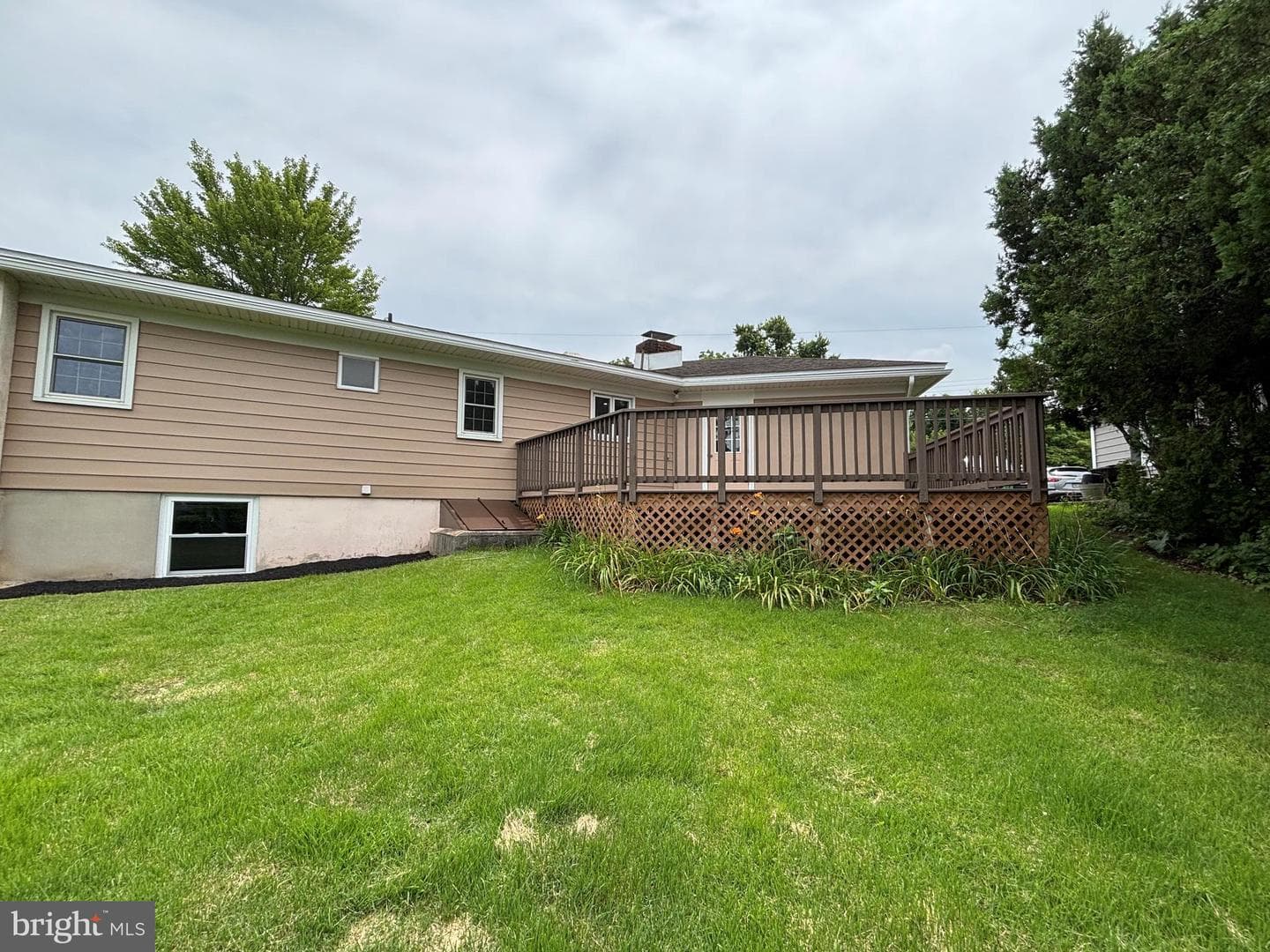330 S Willow Street photo 7