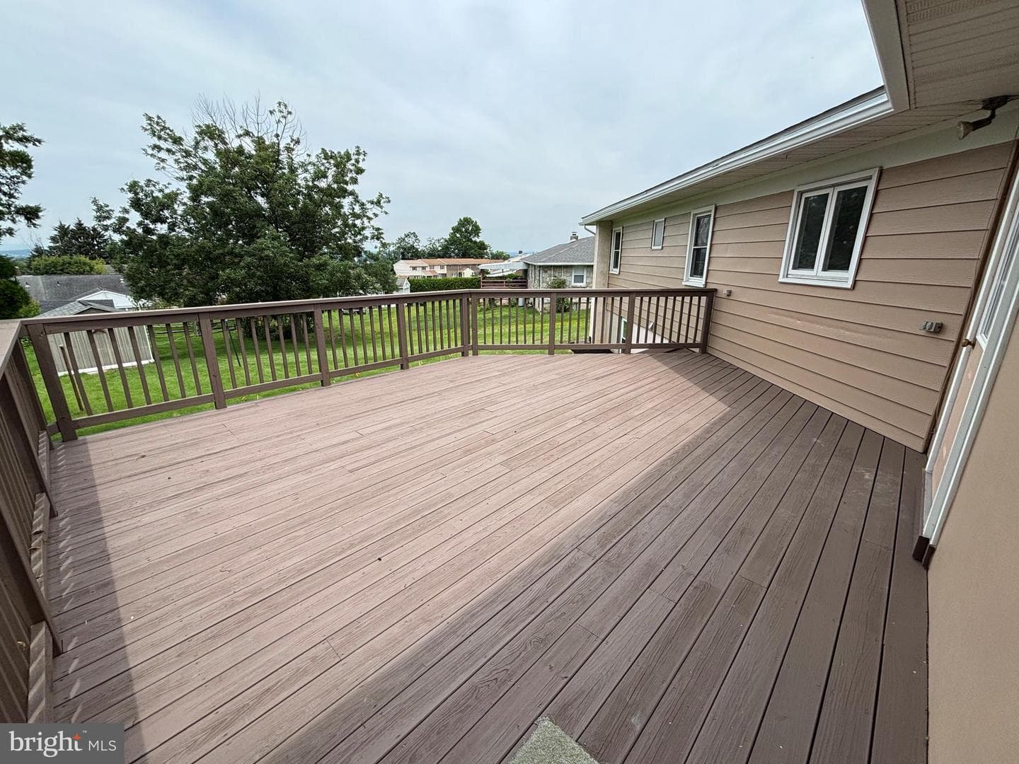 330 S Willow Street photo 8