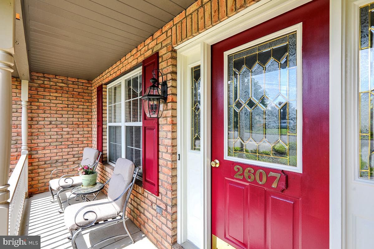 2607 Tennyson Avenue photo 3