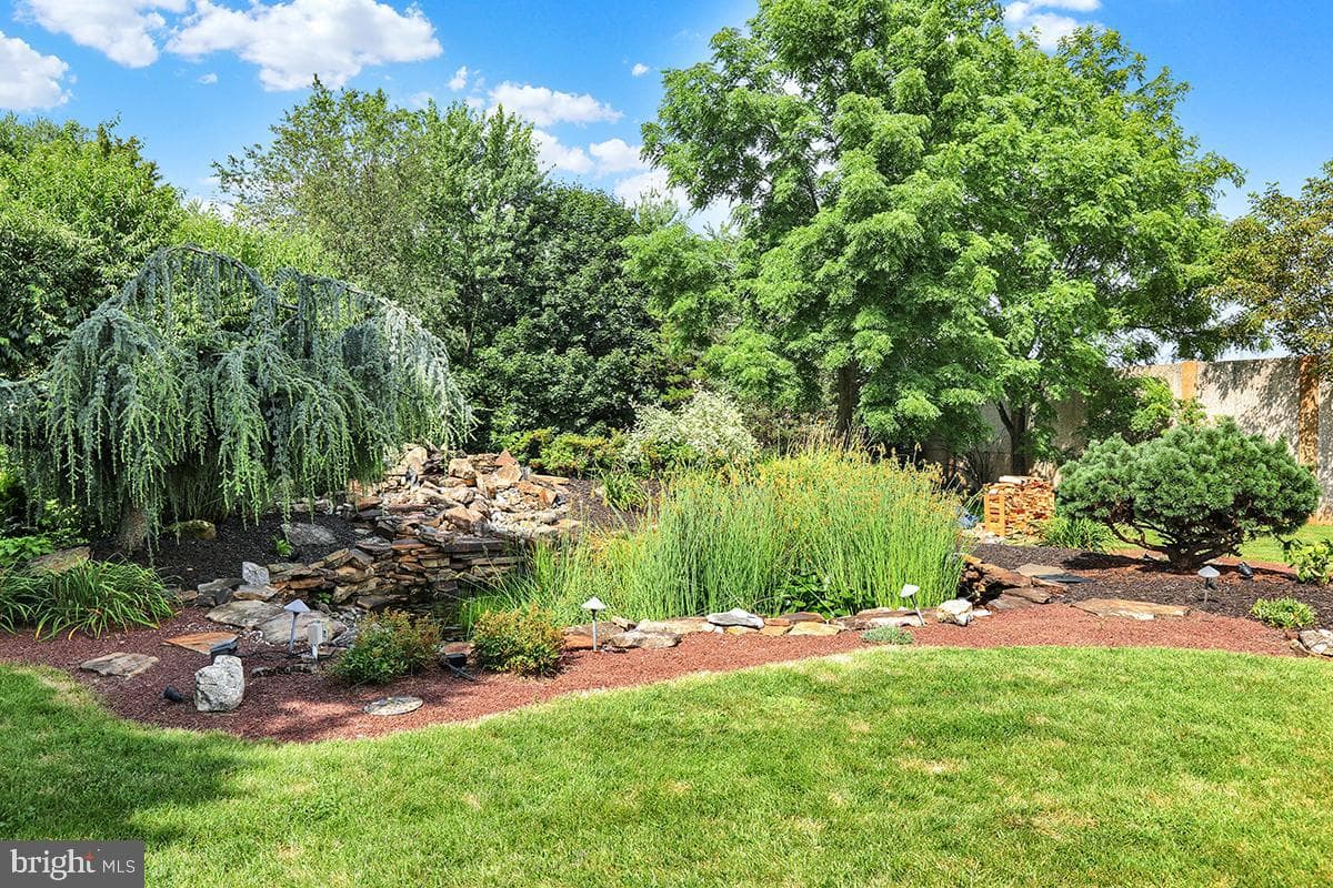 2607 Tennyson Avenue photo 41
