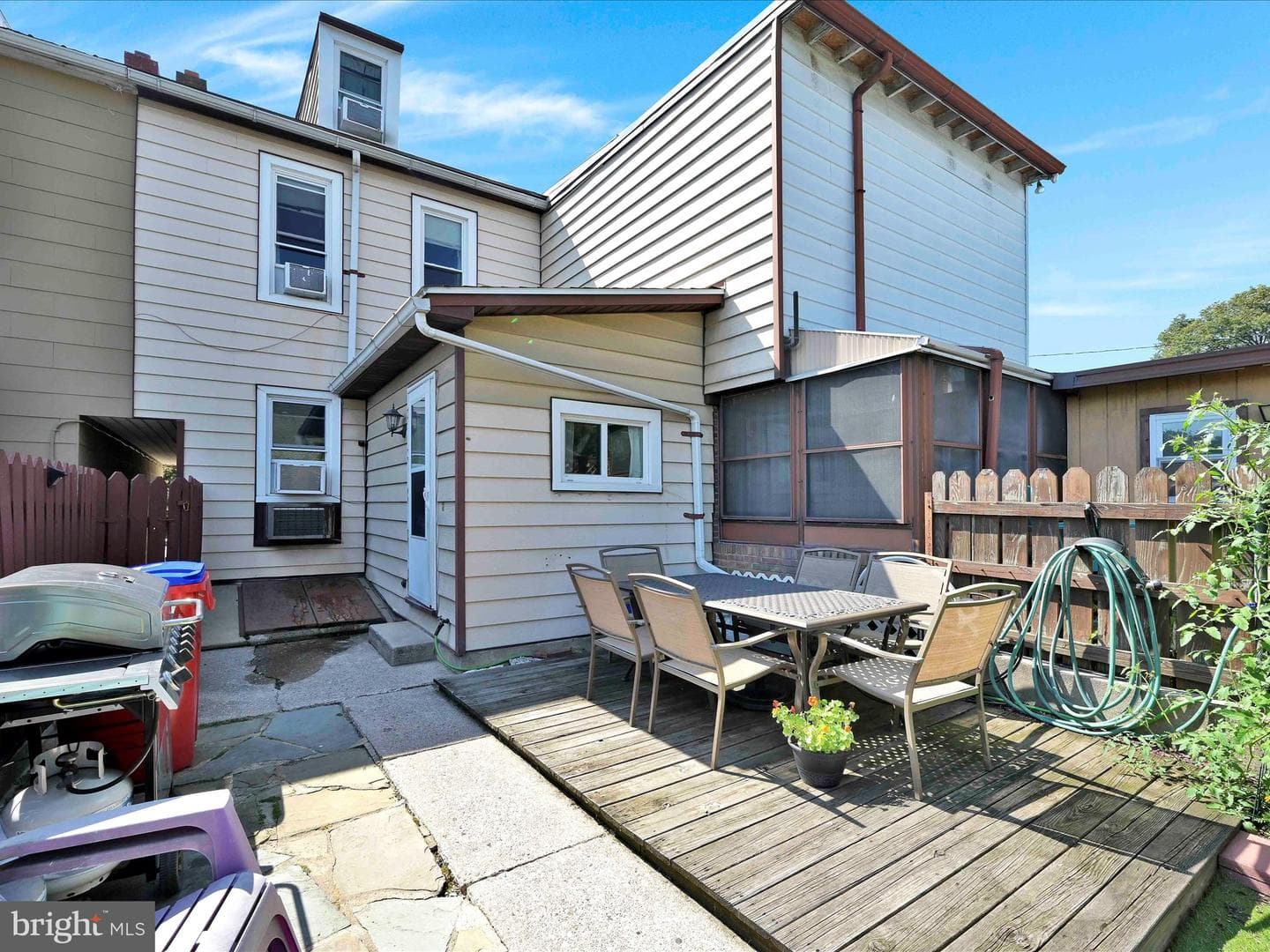 311 Northmont Avenue photo 28