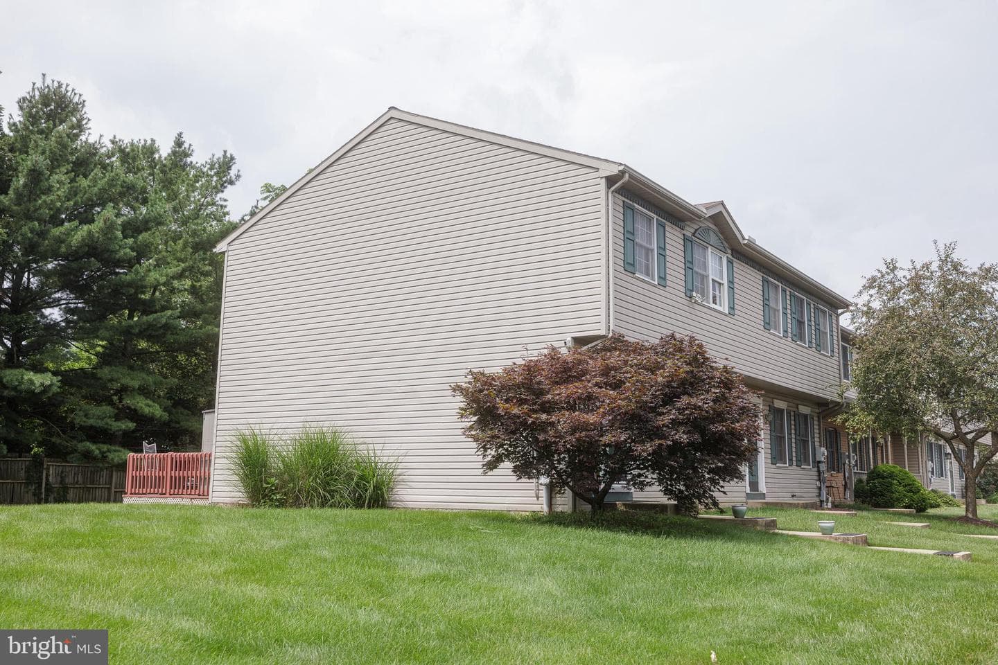 3022 Oak photo 3