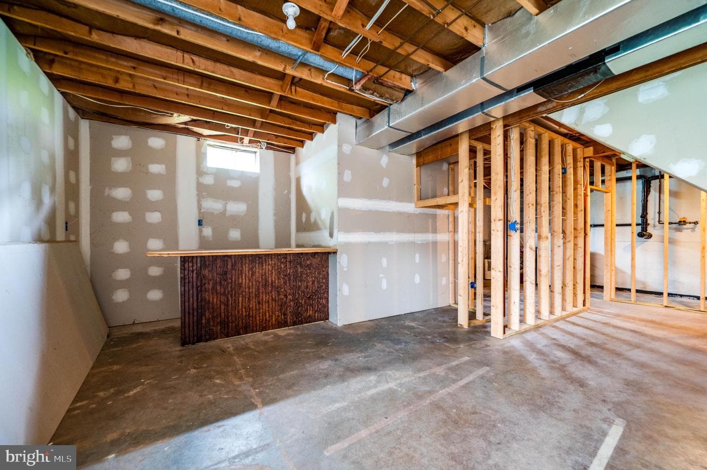 425 Grove Avenue photo 45