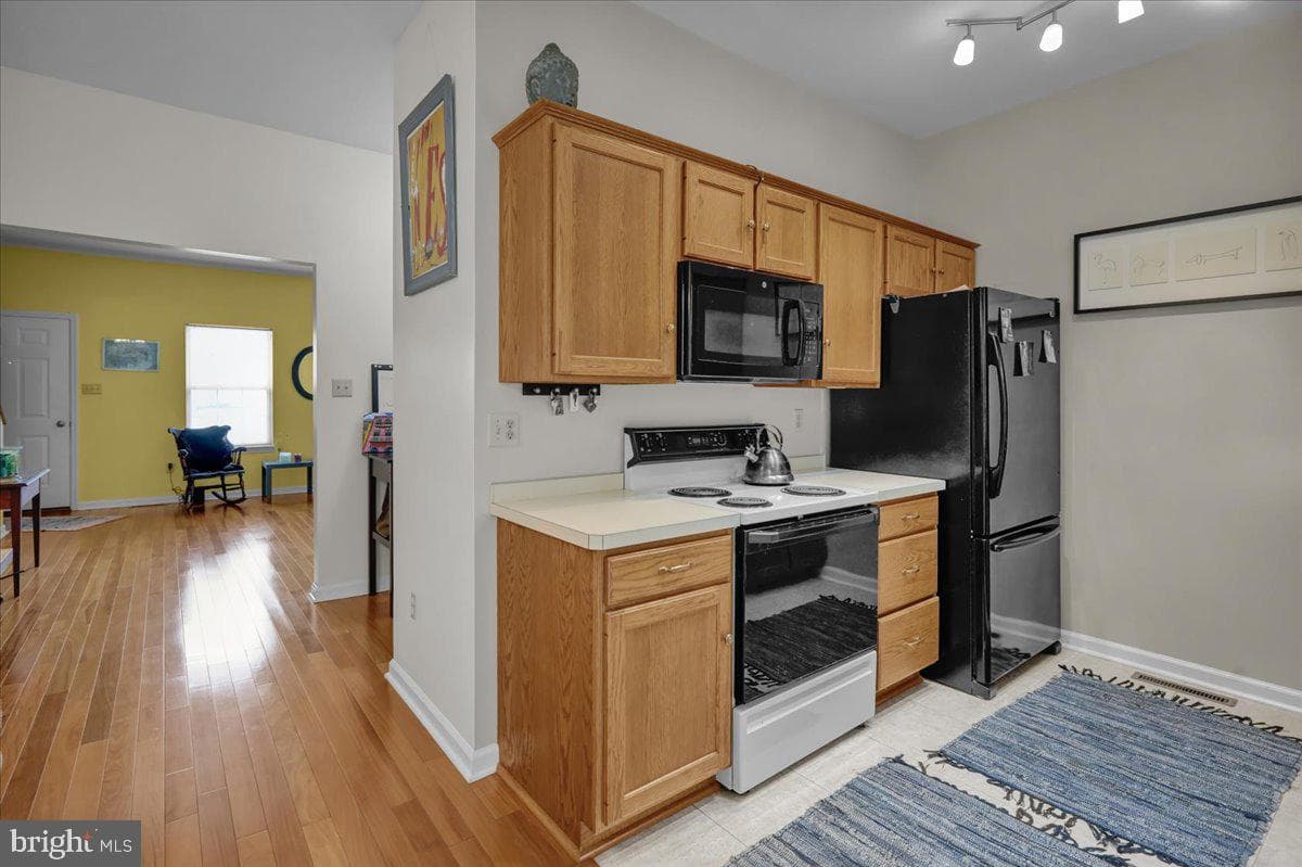 17 Charlemont Court photo 15