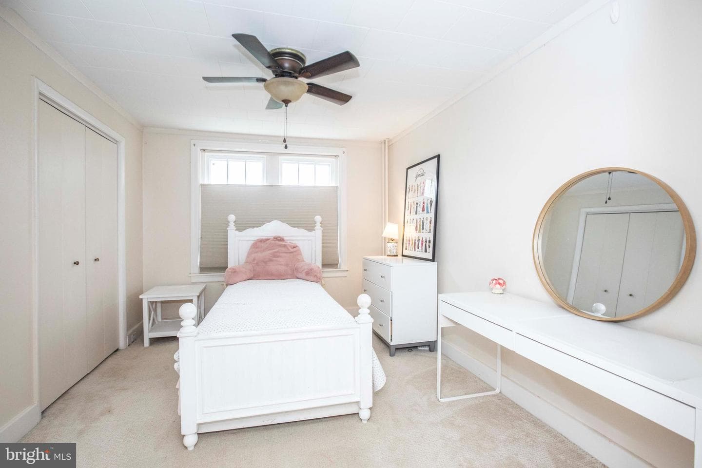 1407 Delaware photo 20