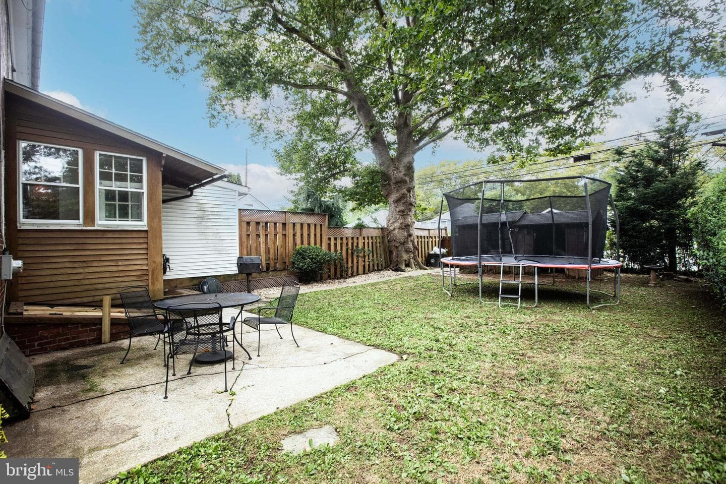 1407 Delaware photo 27