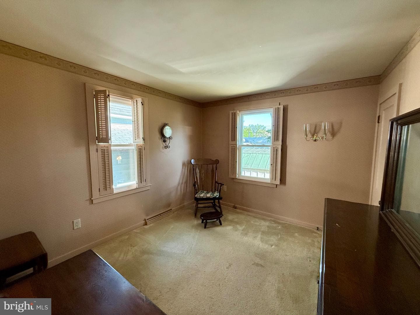 2241 Garfield Avenue photo 12