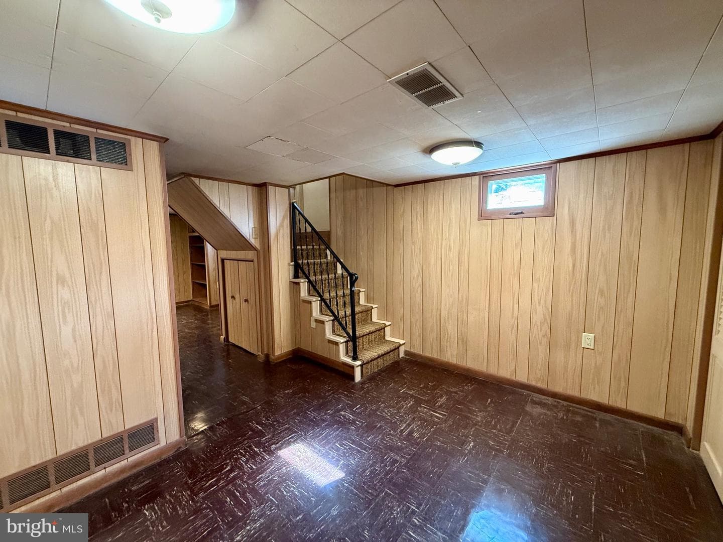 2241 Garfield Avenue photo 19