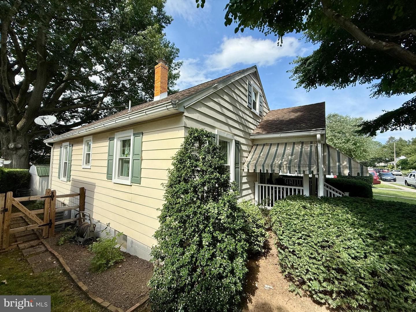 2241 Garfield Avenue photo 31