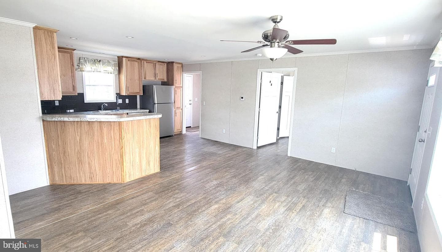 4 Joseph Avenue photo 4
