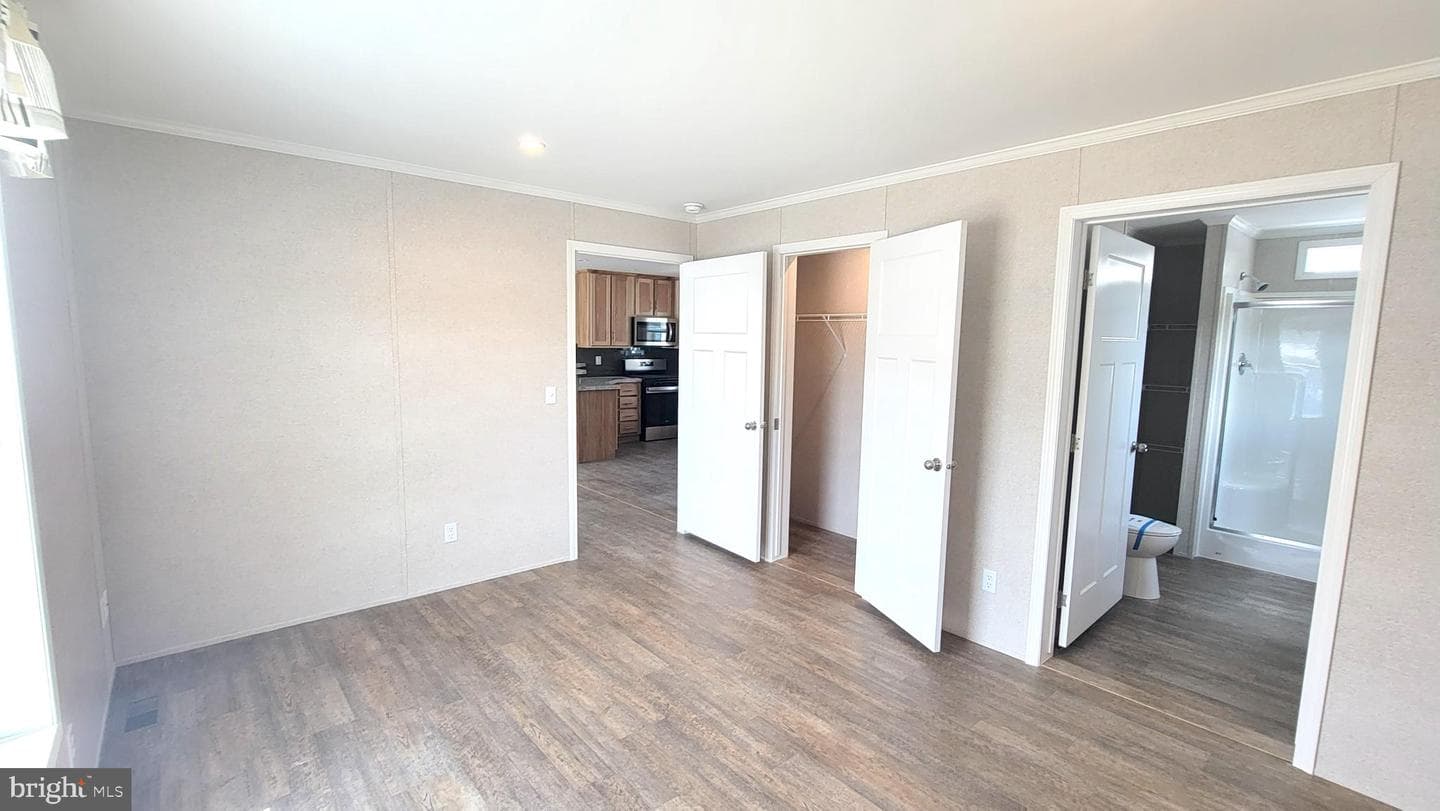 4 Joseph Avenue photo 8