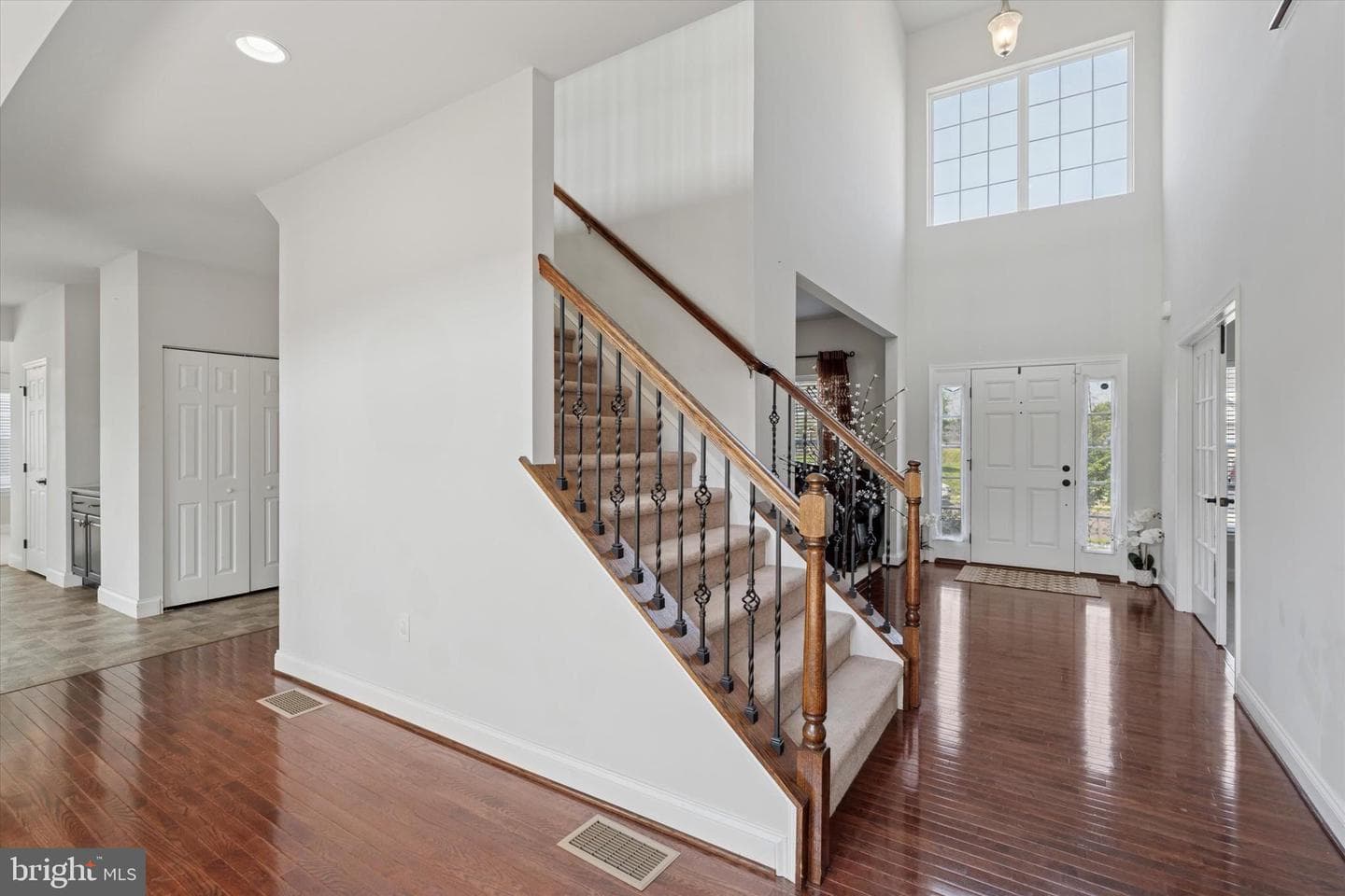 217 Woodbrook Drive photo 10