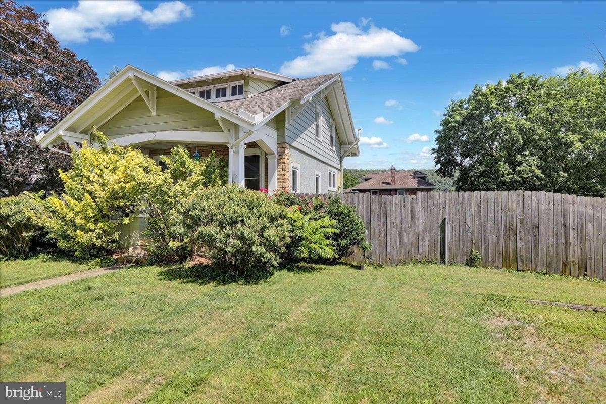 1313 Carsonia Avenue photo 3