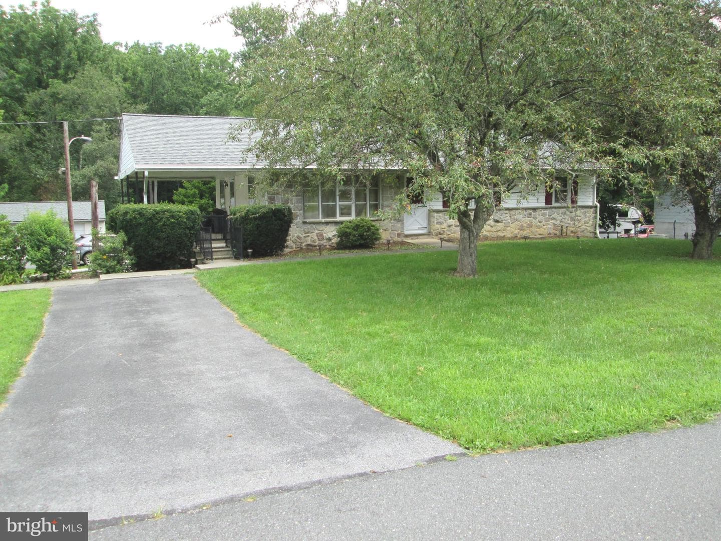 71 Woodchoppertown Road photo 2