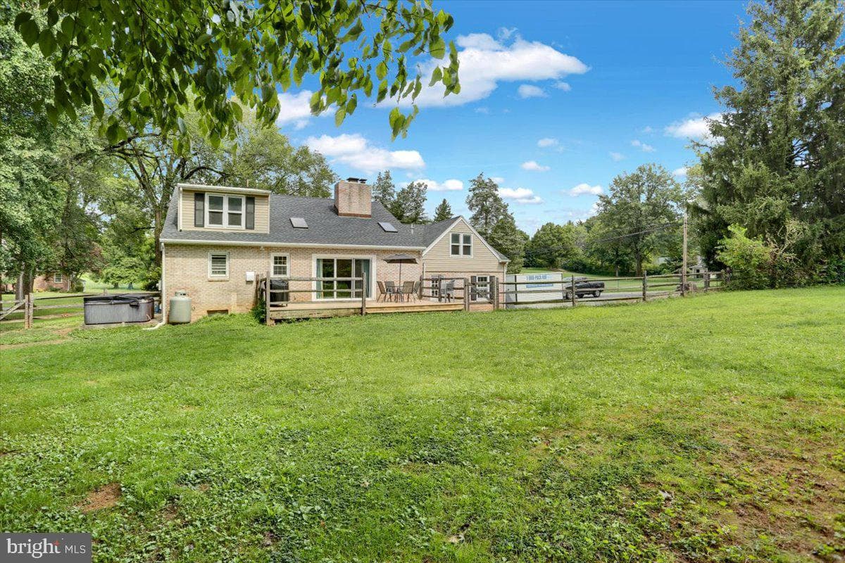 416 Green Lane photo 39