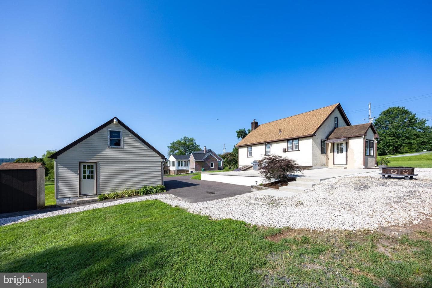 131 Squirrel Hollow Road photo 31