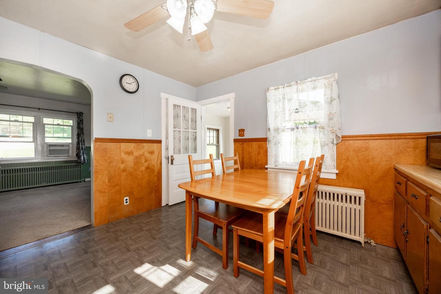 131 Squirrel Hollow Road photo 4