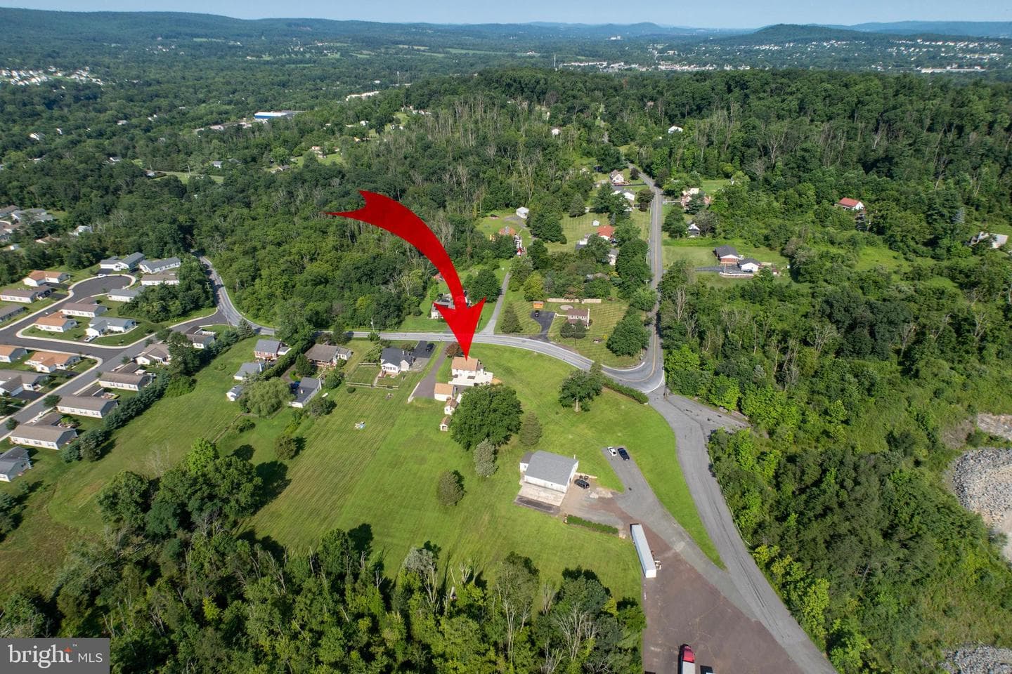131 Squirrel Hollow Road photo 49