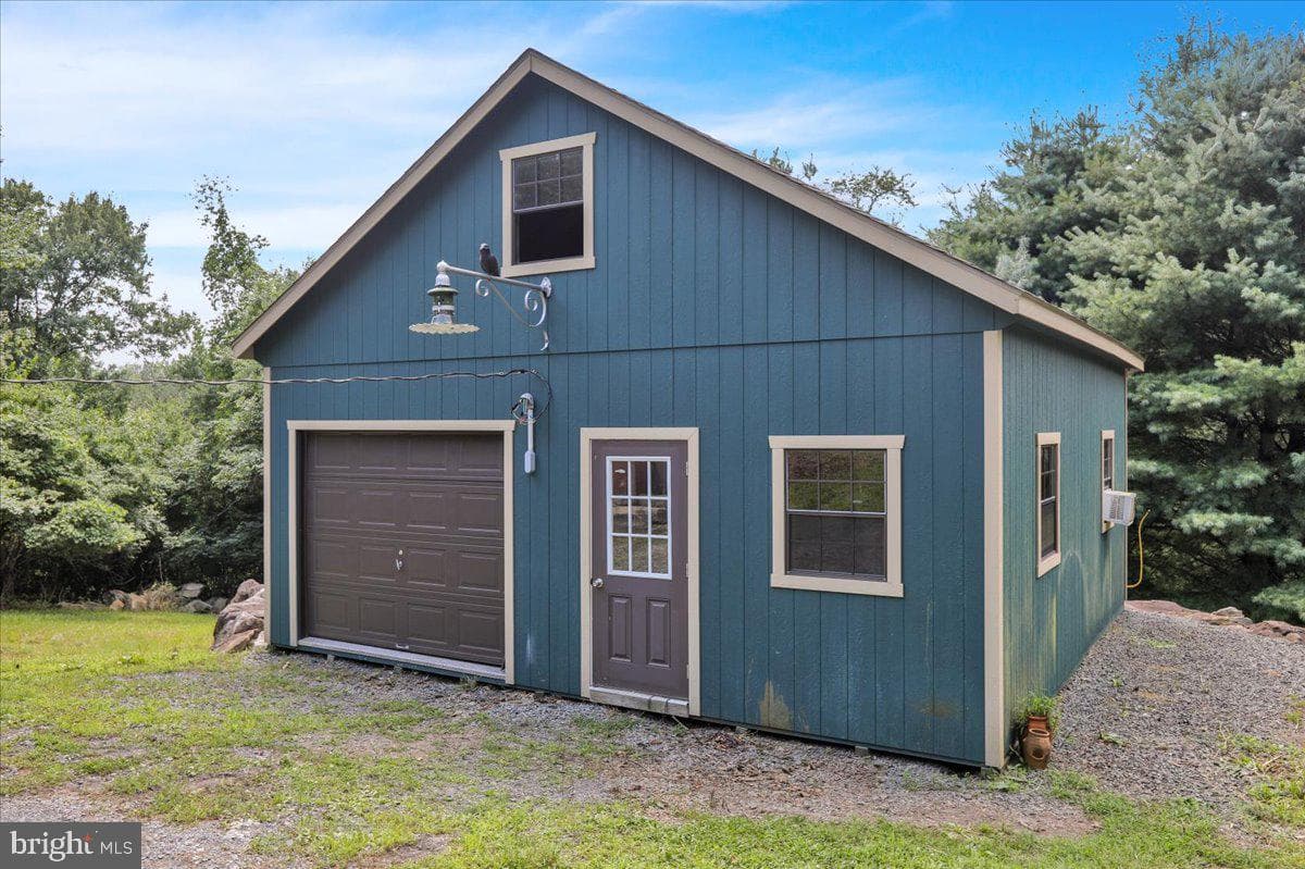 843 Ridgeway Road photo 18