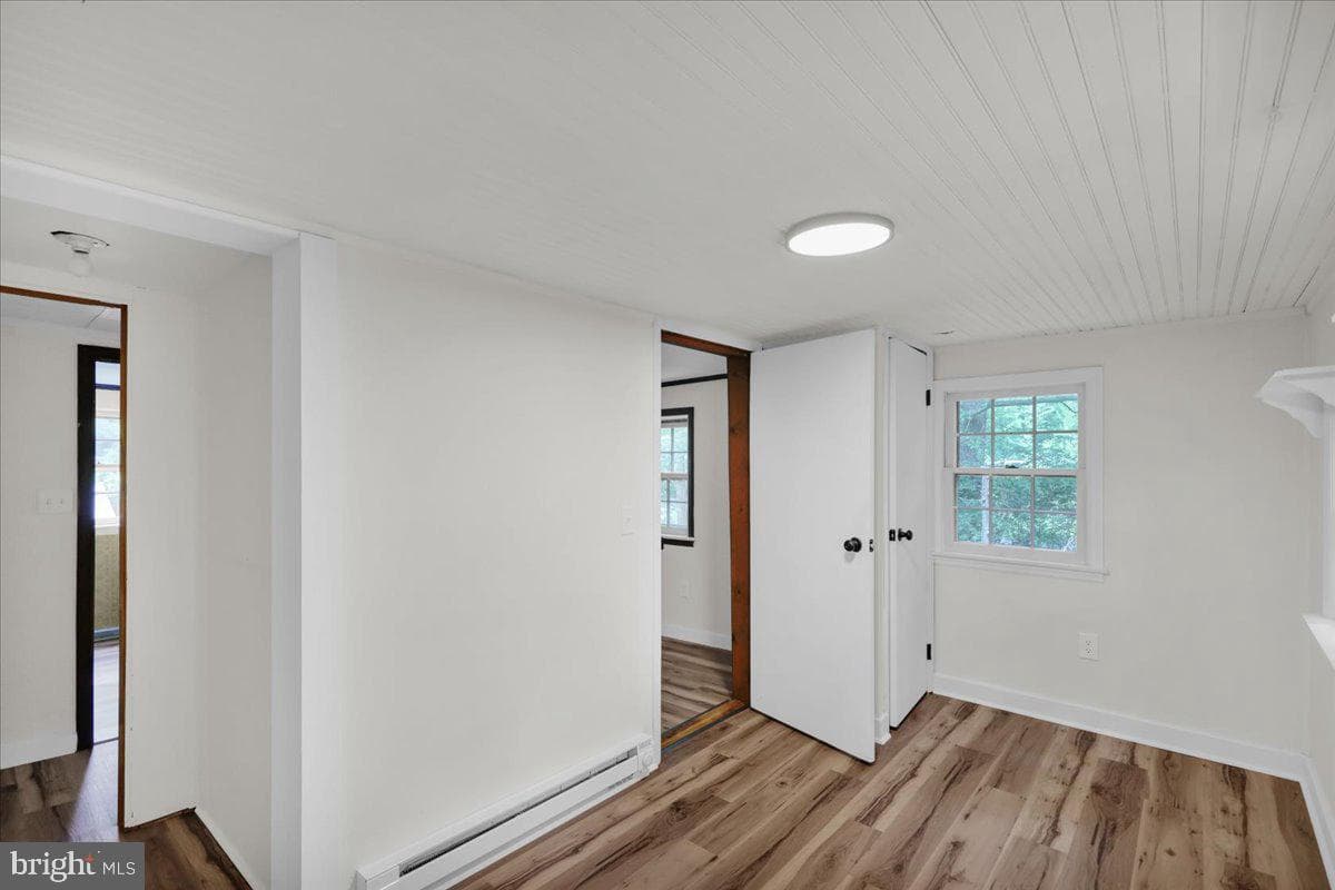 843 Ridgeway Road photo 47