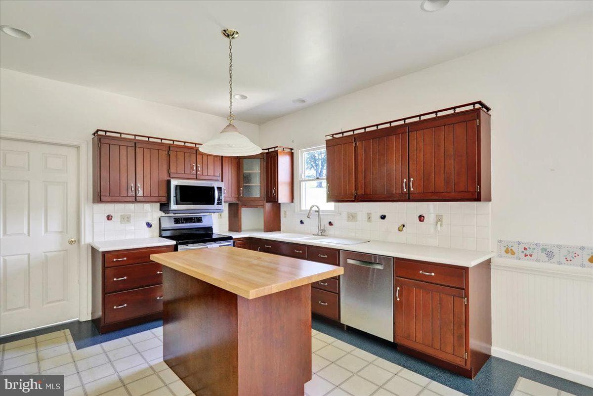 105 Misty Lane photo 21