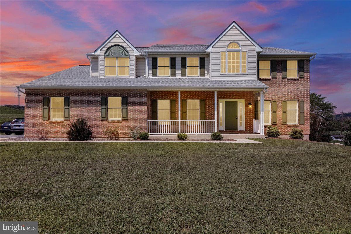 105 Misty Lane photo 8