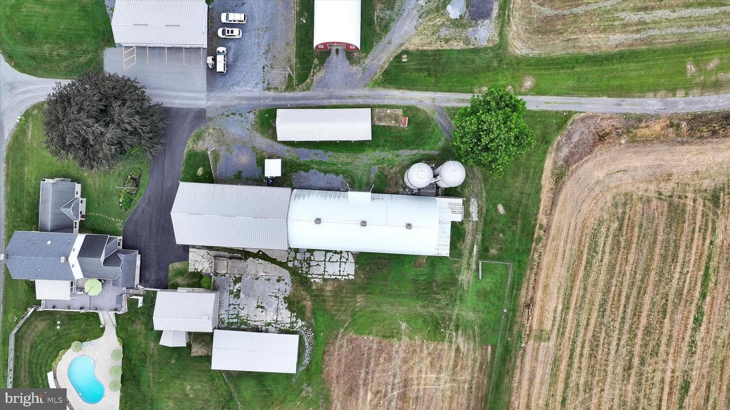 97 S Kemp Road photo 115