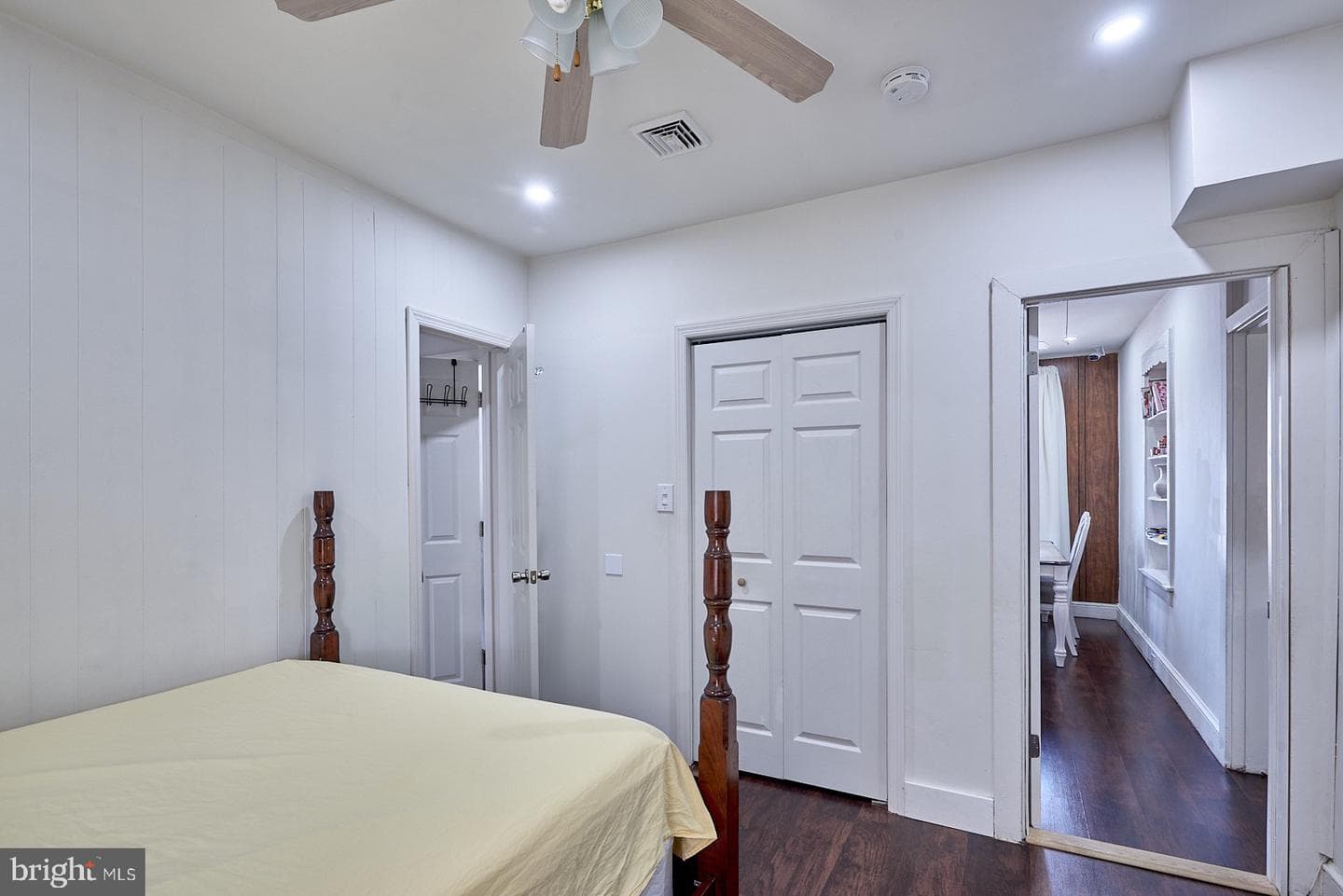 127 Angelica Street photo 11