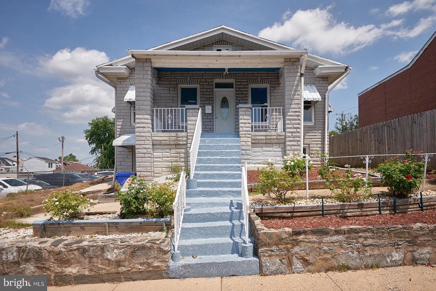 127 Angelica Street photo 2