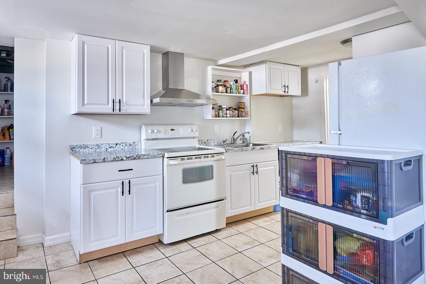127 Angelica Street photo 21