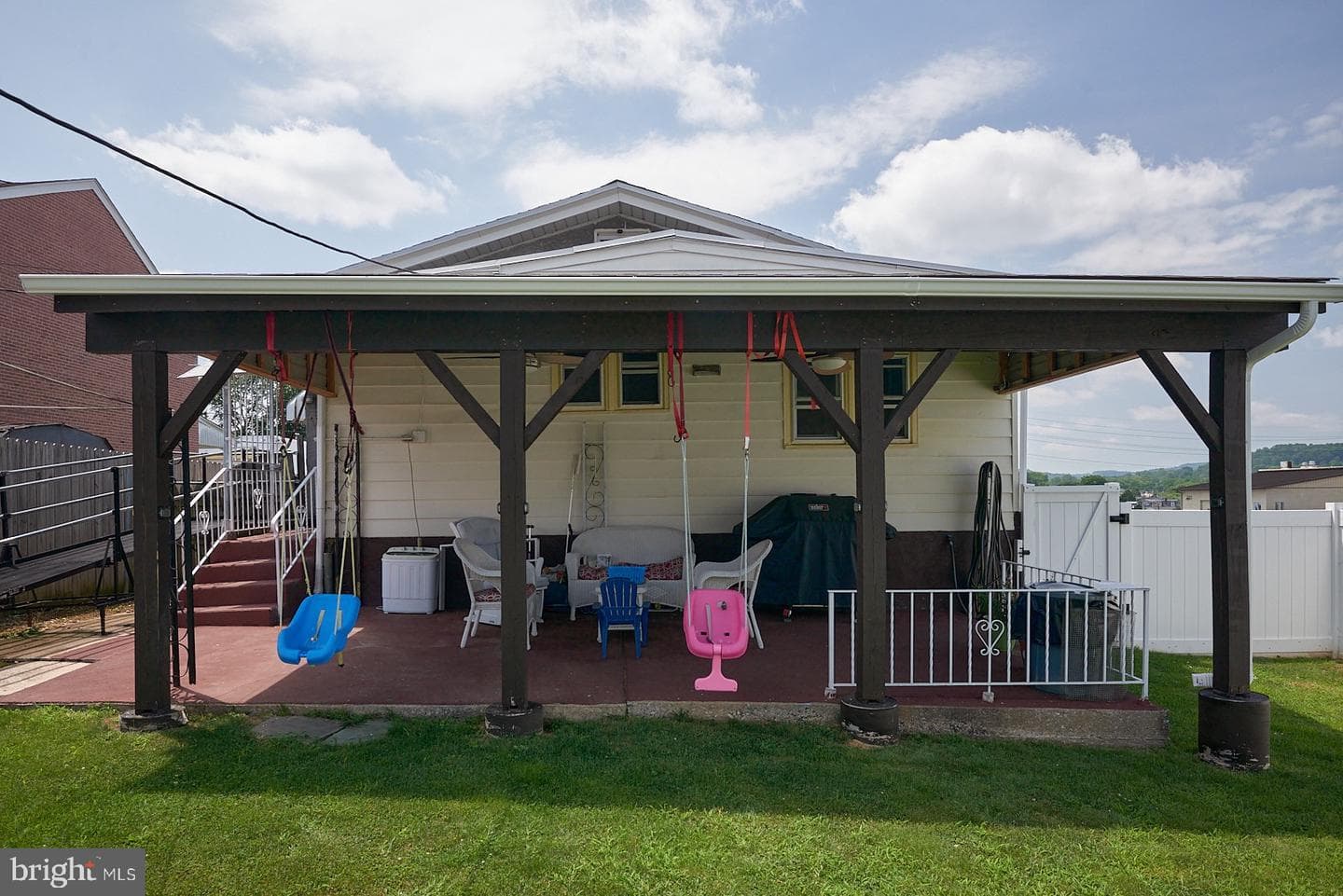 127 Angelica Street photo 29