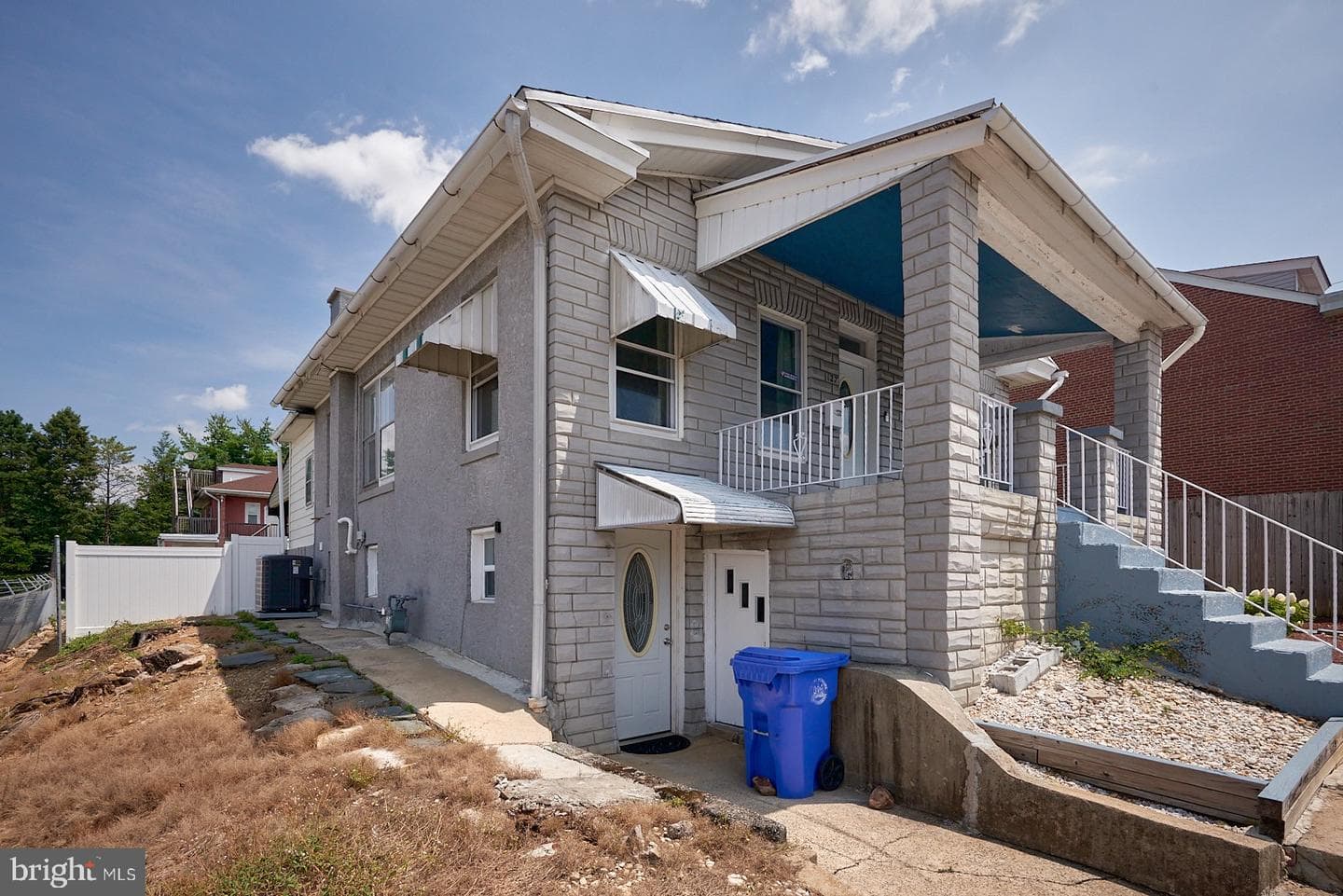 127 Angelica Street photo 3