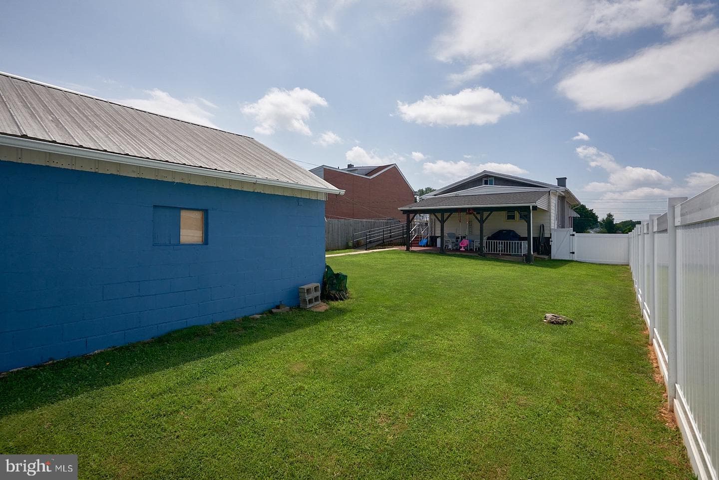127 Angelica Street photo 33