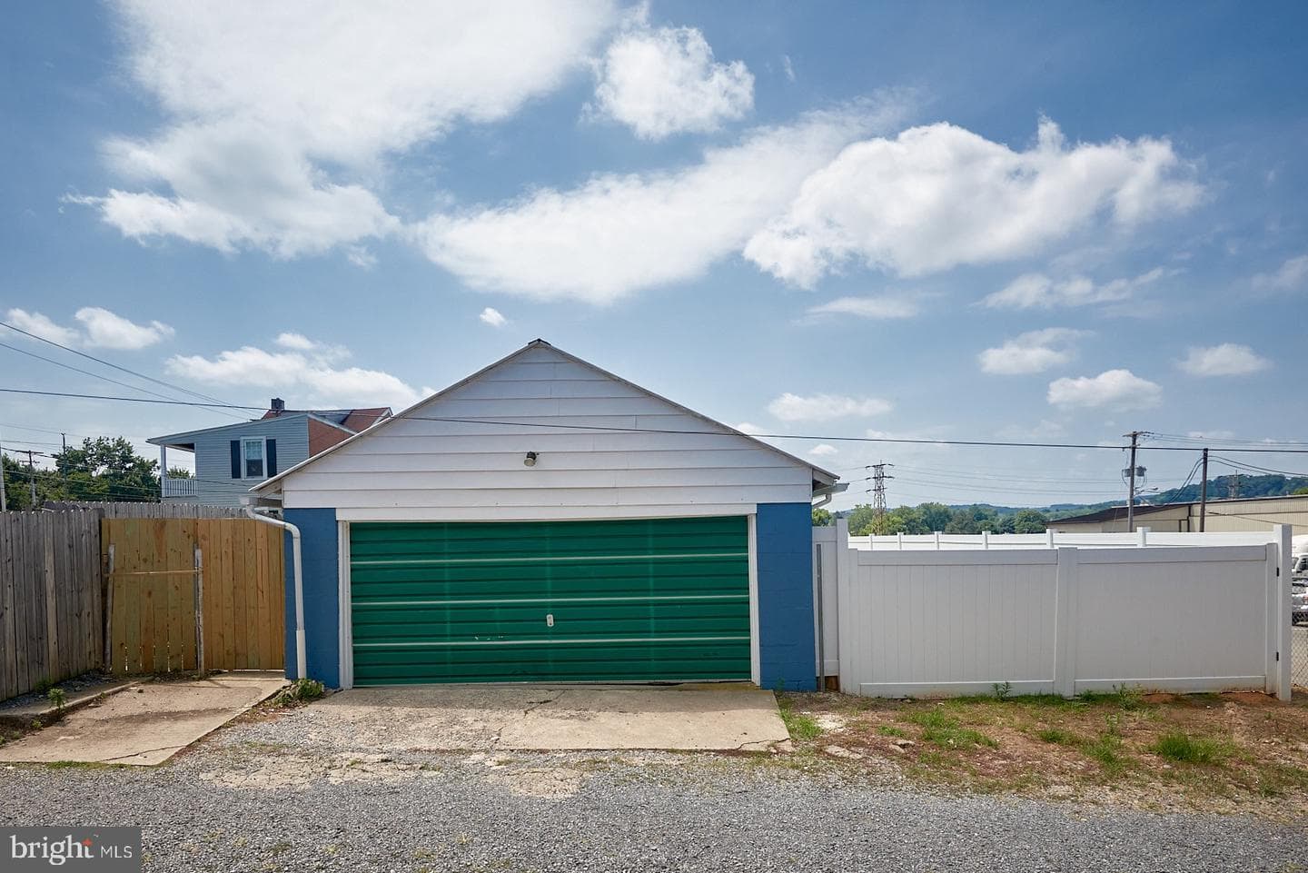 127 Angelica Street photo 34