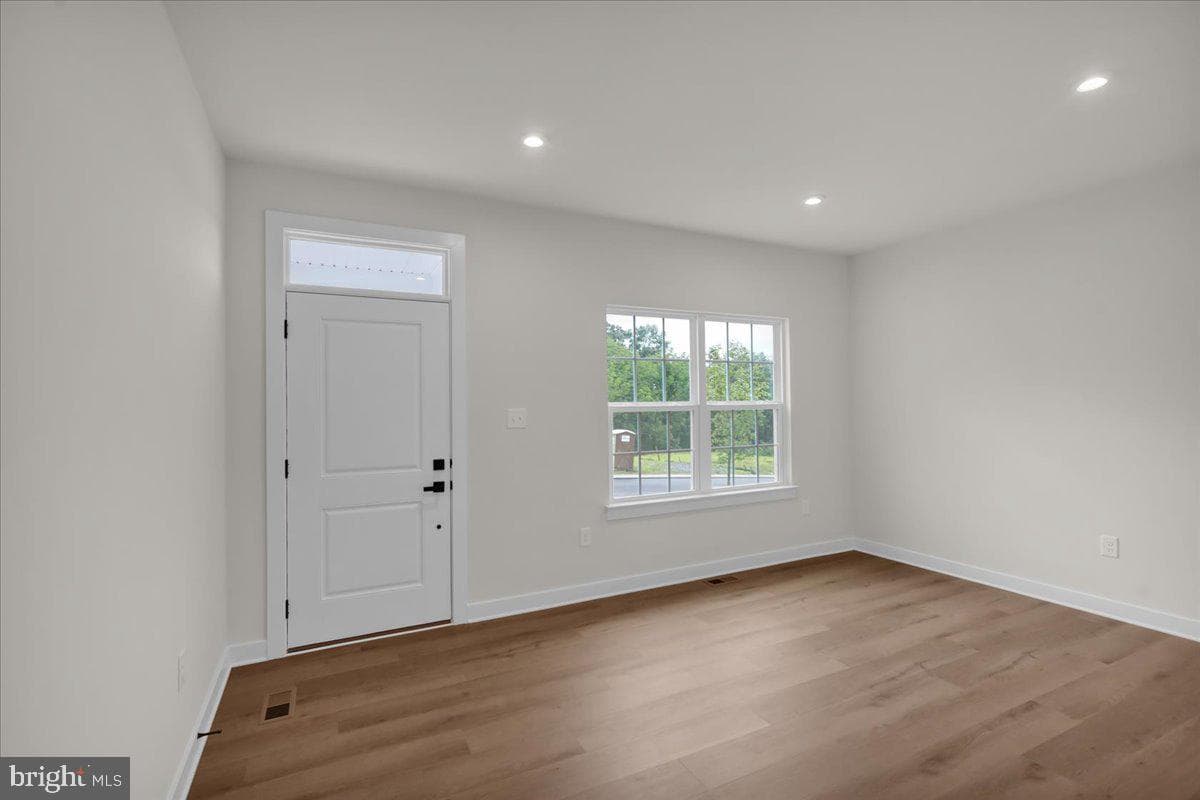125 Dithridge Drive photo 11