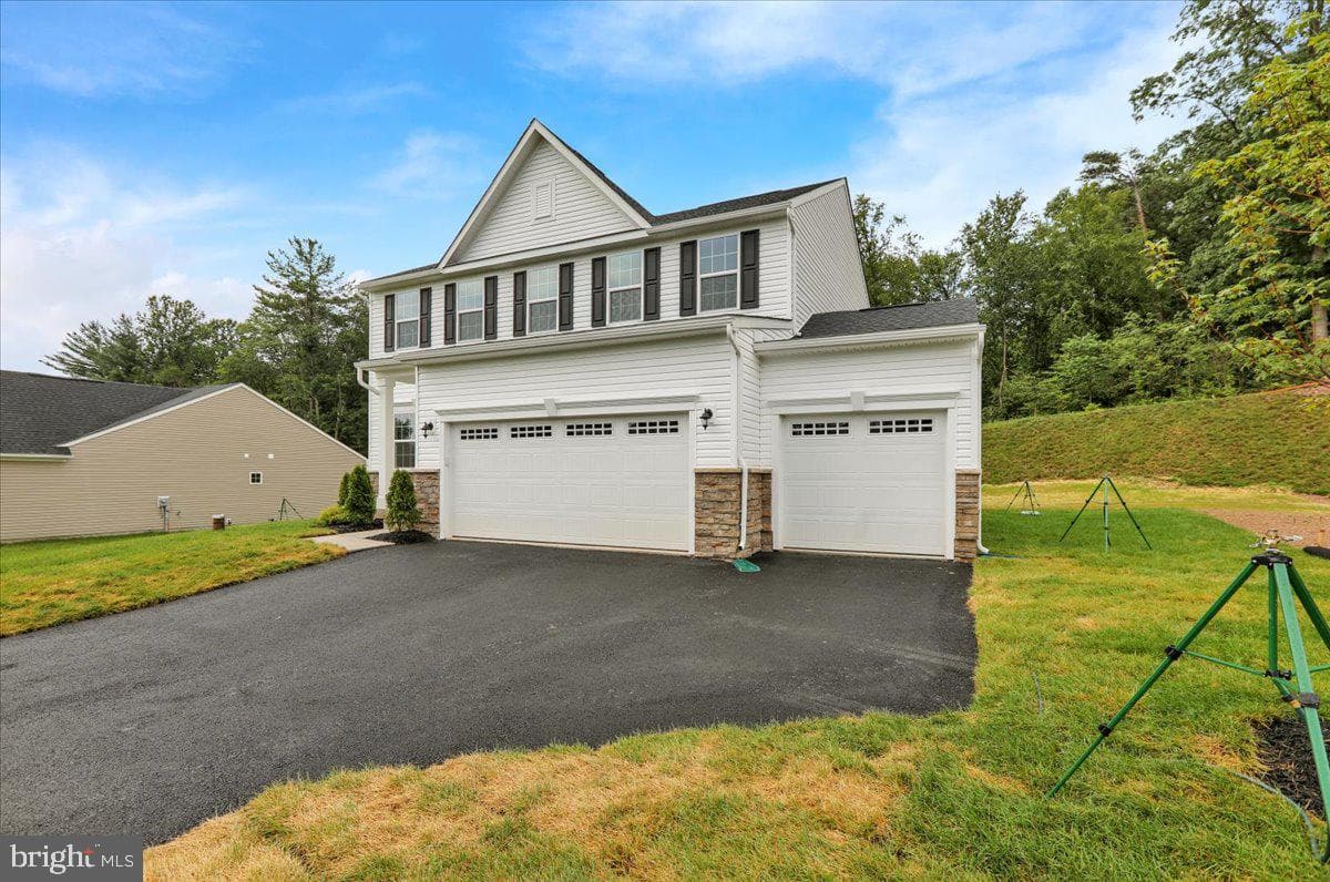 125 Dithridge Drive photo 3