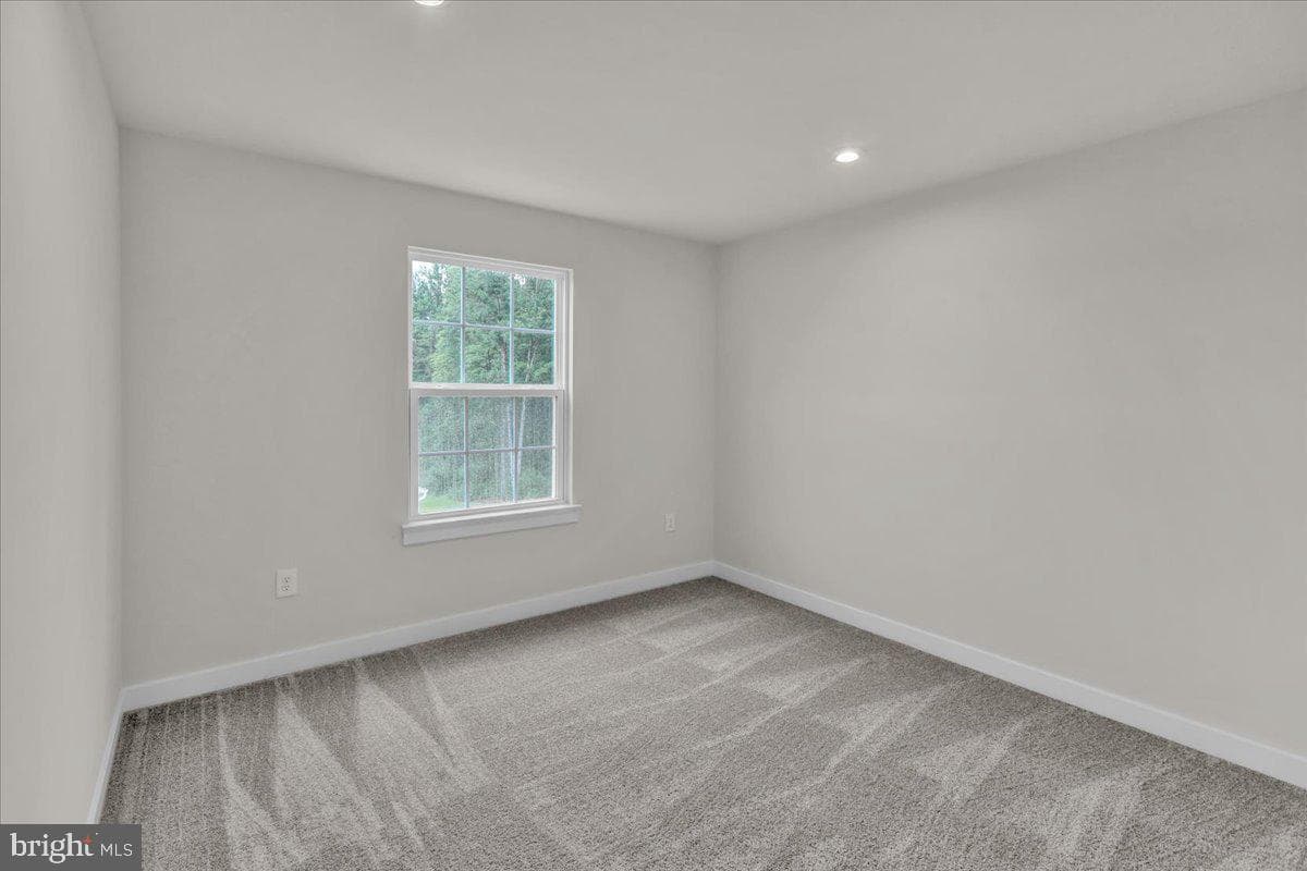 125 Dithridge Drive photo 32