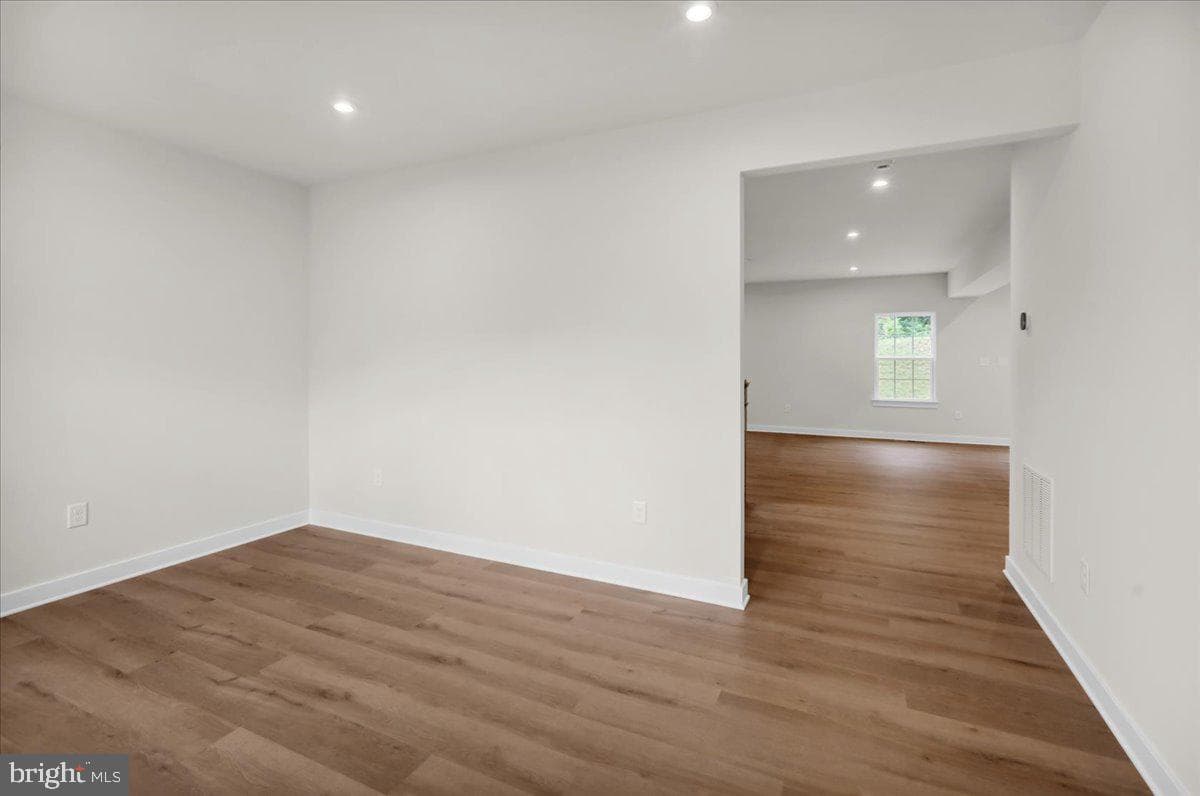 125 Dithridge Drive photo 9