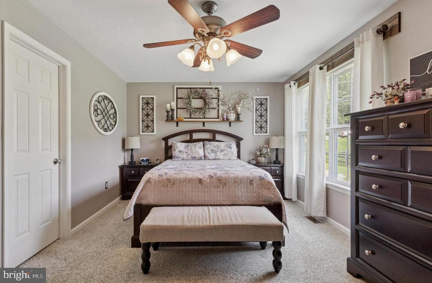 7 Emily Court photo 15