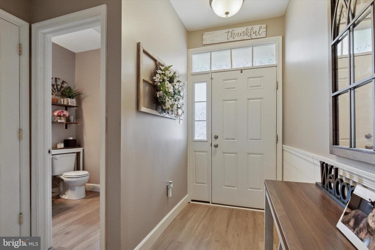 7 Emily Court photo 4